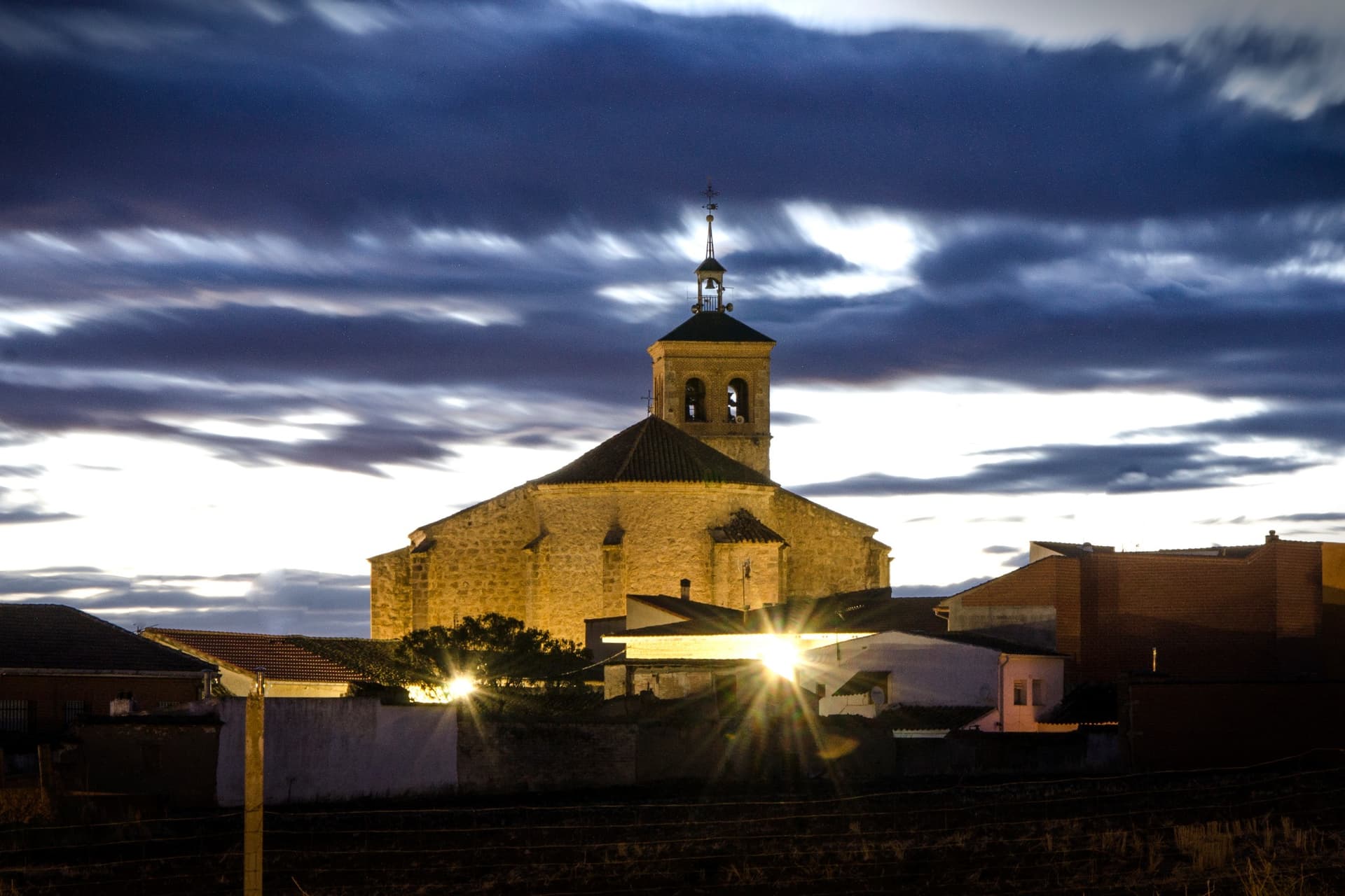 Parroquia "San Pedro Apóstol" - Imagen 1