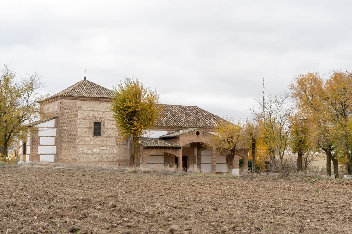 Ermita de “Nuestra Señora de la Monjía” - Imagen 1