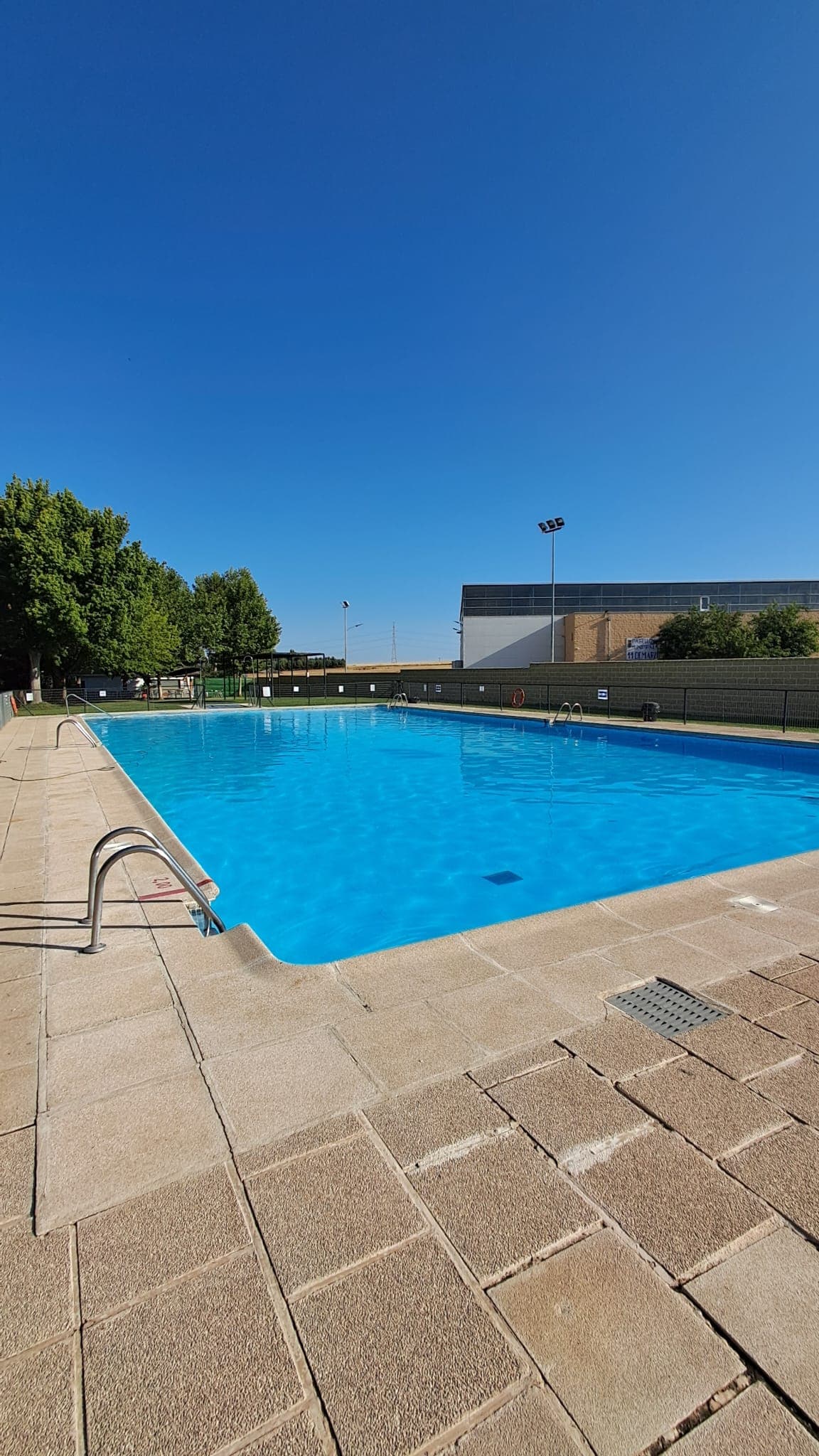 Piscina Municipal Novés - 2